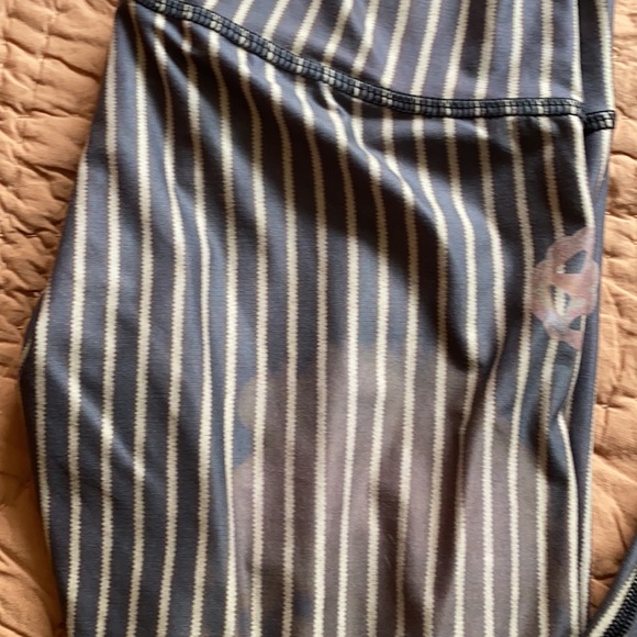 Yoga pants. Worn 1 time , have two of the same :) - Picture 5 of 5